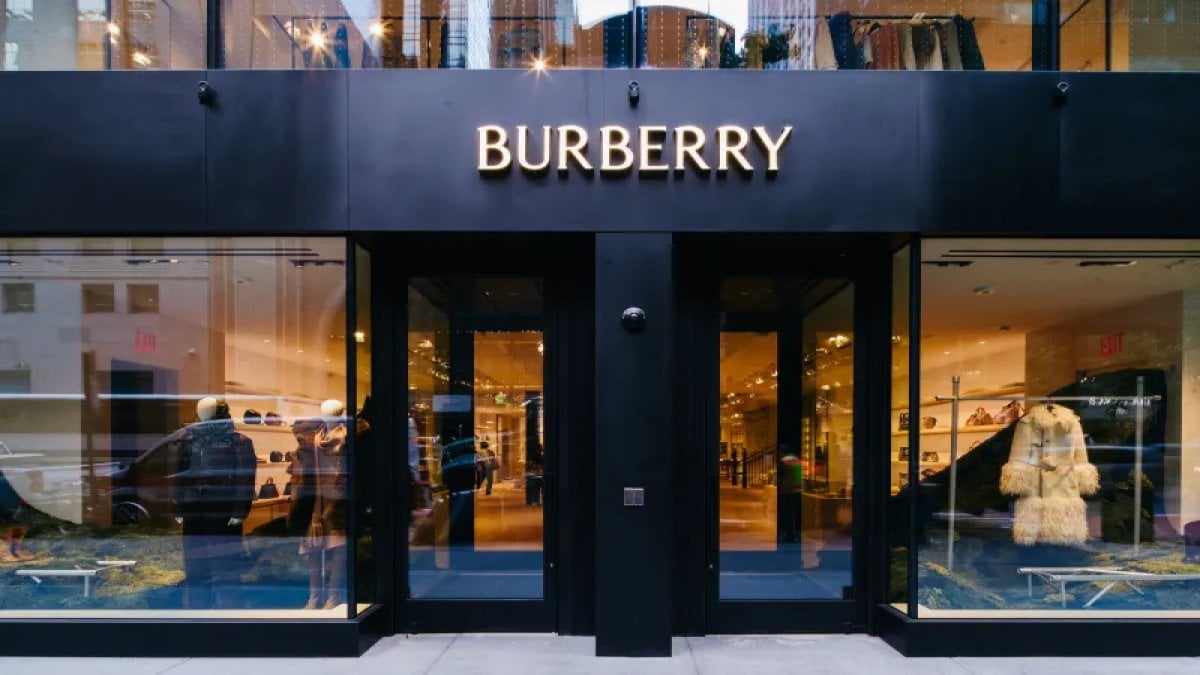 Burberry’de kemer sıkma politikası başlıyor